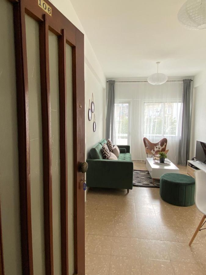 Boho-Chic One Bedroom Flat In Engomi Bagian luar foto